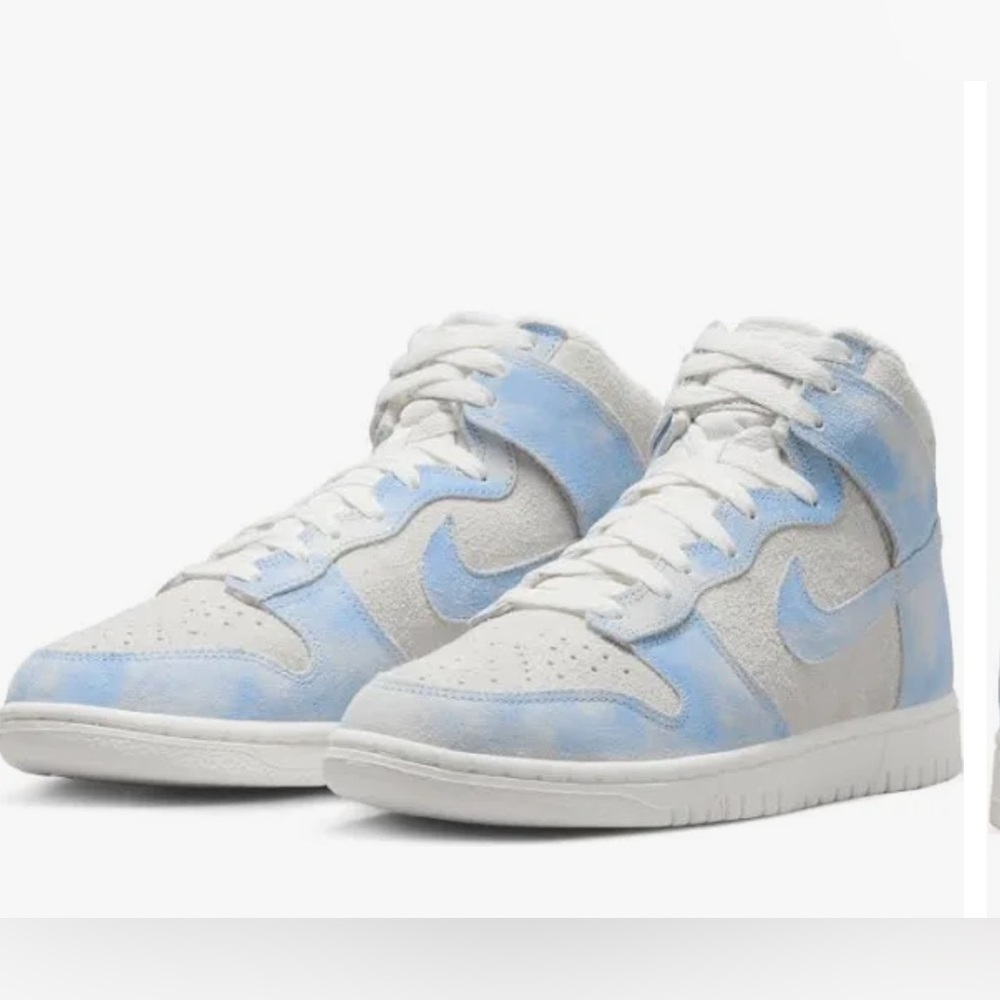 Nike Dunk High SE - Celestine Blue/White